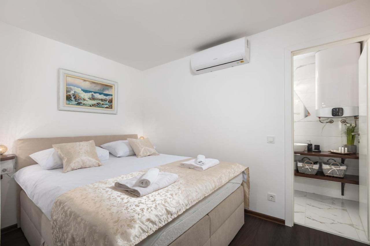 Apartments Mikulin Family ปูนัต ภายนอก รูปภาพ